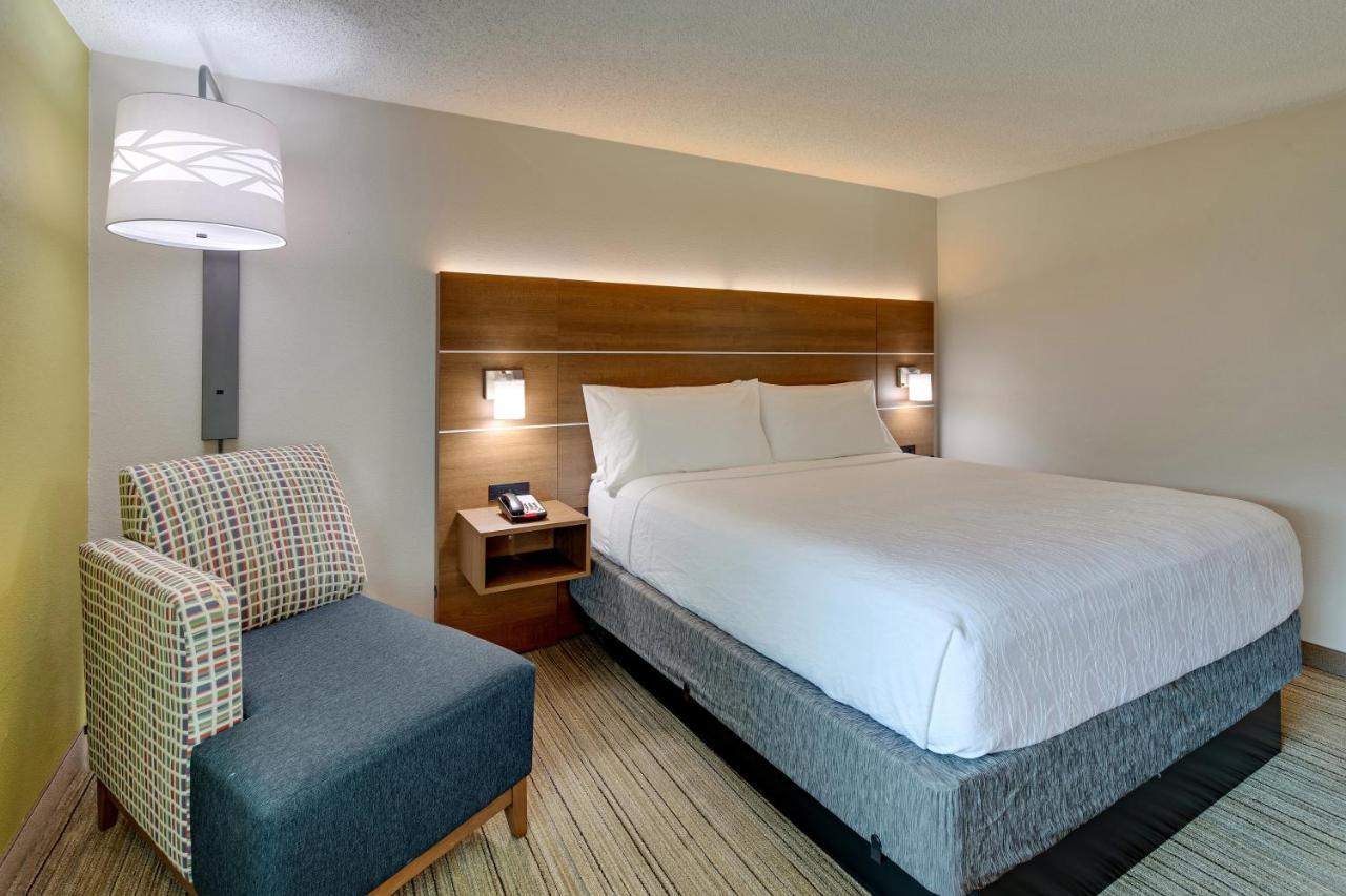 Holiday Inn Express Nashville W-I40 By Ihg Exterior photo