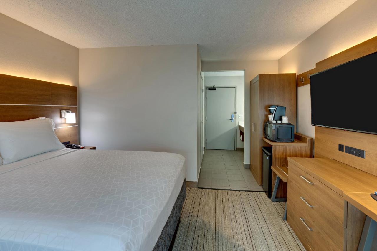 Holiday Inn Express Nashville W-I40 By Ihg Exterior photo