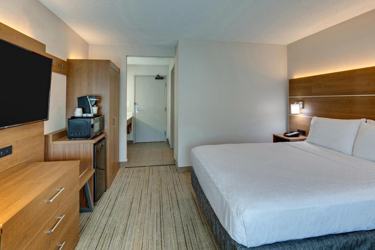Holiday Inn Express Nashville W-I40 By Ihg Exterior photo