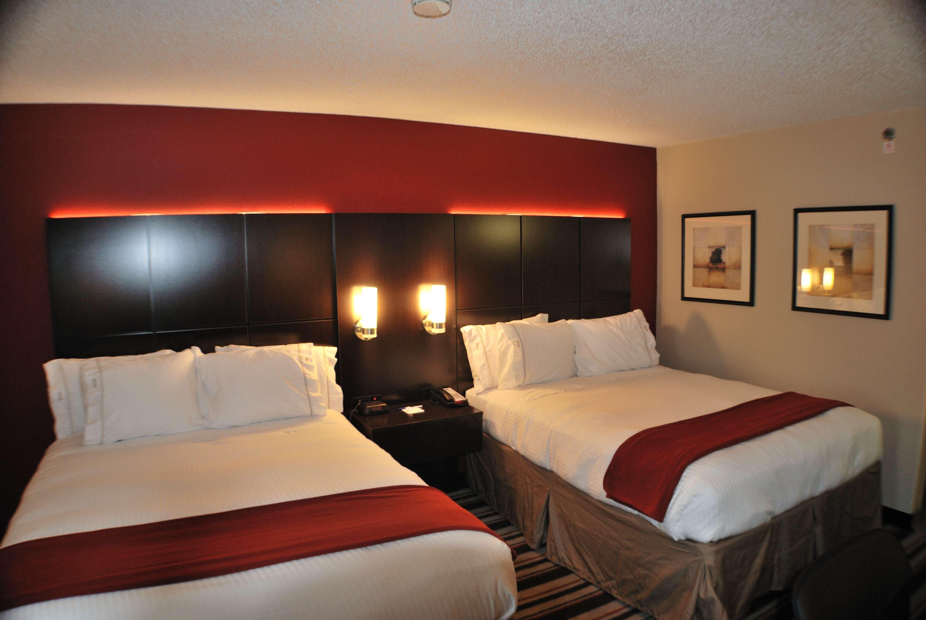 Holiday Inn Express Nashville W-I40 By Ihg Exterior photo