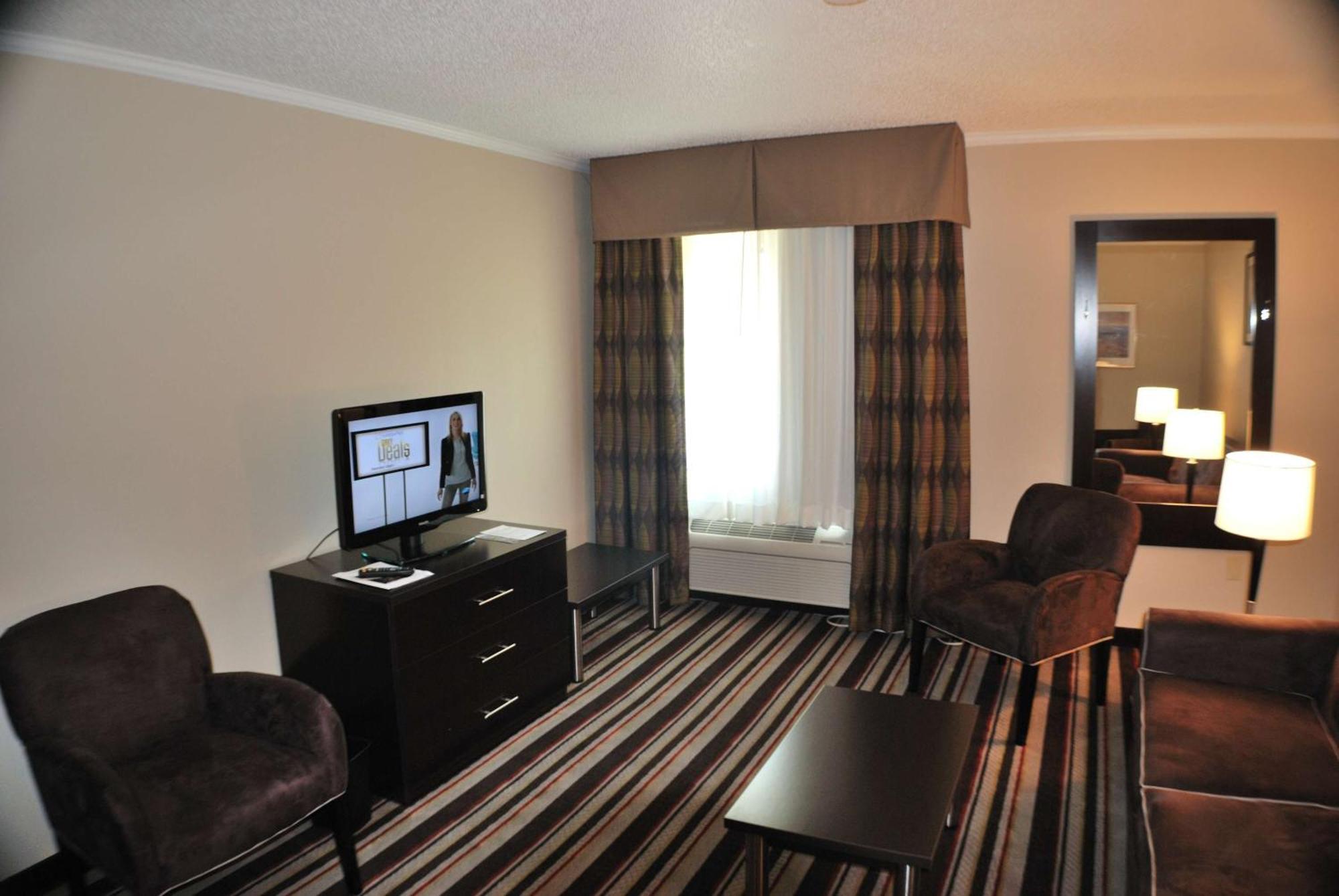Holiday Inn Express Nashville W-I40 By Ihg Exterior photo